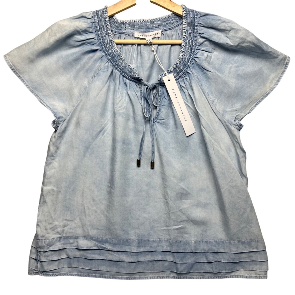 Jane & Delancey Chambray Smocked Neck Tie Front Shirt Top Blue Coastal Cottage S